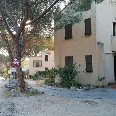 Apartment 3 Pieces Terrasse Climatise Bord De *
