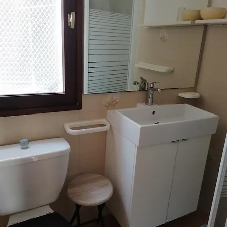 Bord De Equipe Air Conditionne 1min De La * リュミオ