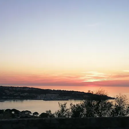 Διαμέρισμα Bord De Equipe Air Conditionne 1min De La