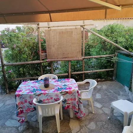 Bord De Equipe Air Conditionne 1min De La * Lumio (Corsica)